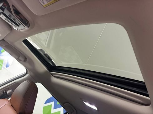 Used 2023 Subaru Outback Touring XT image 37