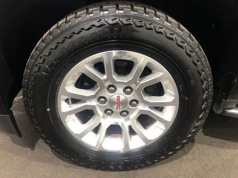 Used 2020 GMC Yukon SLT image 25