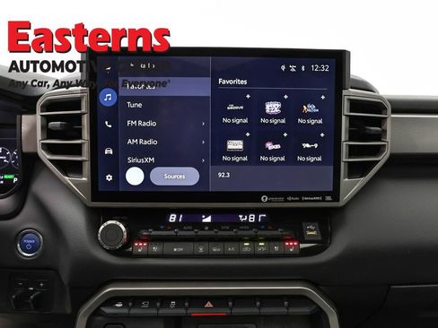 Used 2024 Toyota Tundra Limited image 12