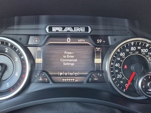 Used 2019 RAM 3500 Laramie image 17