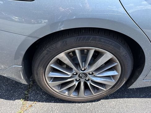 Used 2020 INFINITI Q50 Luxe RWD image 16