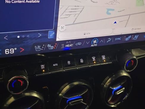 Used 2024 Chevrolet Blazer EV RS image 32