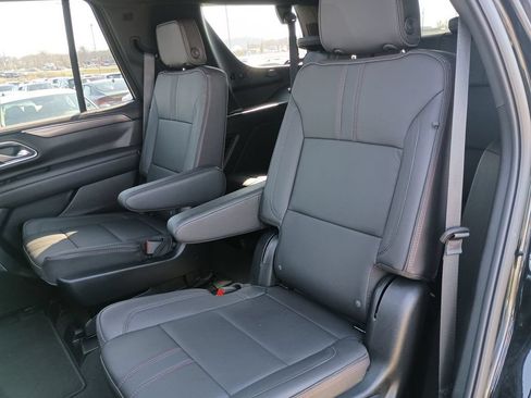Used 2024 Chevrolet Tahoe RST w/ Luxury Package AWD/4WD image 31