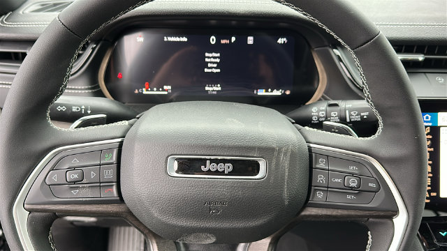New 2026 Jeep Grand Cherokee Altitude AWD/4WD image 11