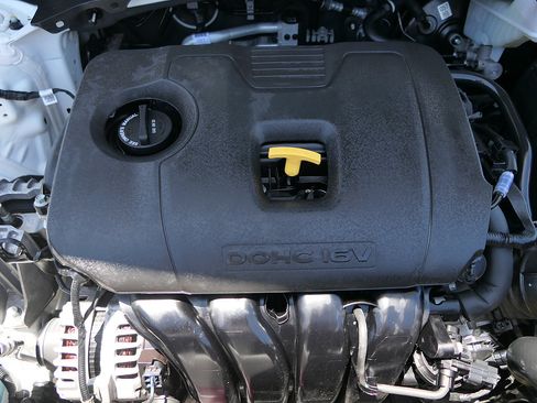 Used 2024 Kia Seltos LX AWD/4WD image 29