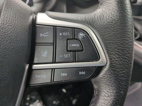 Certified 2024 Toyota Sienna XLE image 19