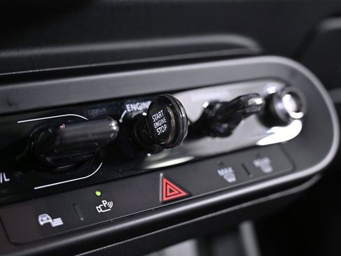 Used 2025 MINI Cooper S image 21