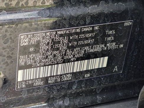 Used 2024 Toyota RAV4 XLE FWD image 15