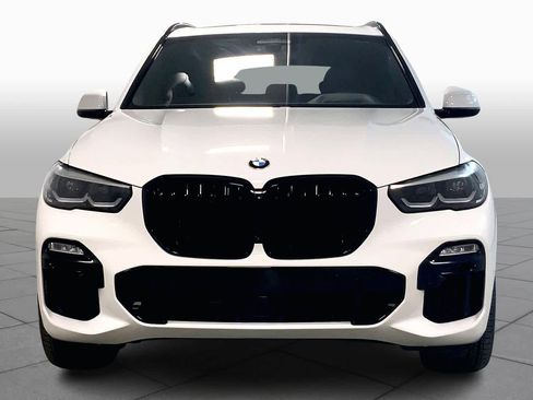 Used 2021 BMW X5 M50i image 4