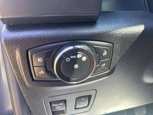 Used 2018 Ford F150 XLT w/ Equipment Group 302A Luxury AWD/4WD image 21