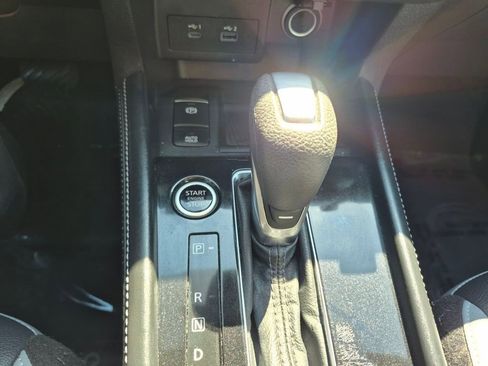 Used 2022 Nissan Kicks SR w/ Premium Package image 20