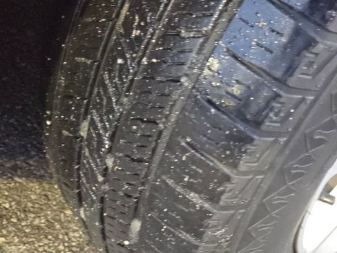 Used 2022 Chrysler Pacifica Touring-L image 12