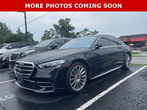 Used 2023 Mercedes-Benz S 500 4MATIC image 1