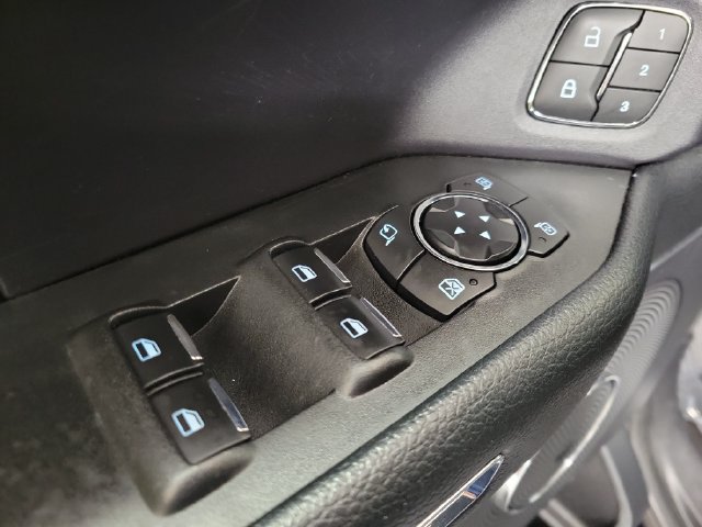 Used 2021 Ford Expedition XLT AWD/4WD image 19