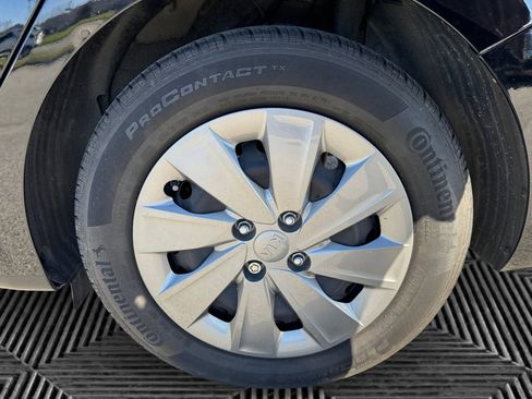 Used 2020 Kia Rio LX image 36