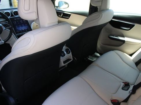 Used 2024 Mercedes-Benz C 300 4MATIC Sedan image 22