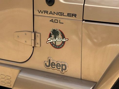 Used 2000 Jeep Wrangler Sahara AWD/4WD image 13