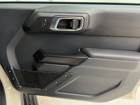 Used 2025 Ford Bronco Outer Banks image 54