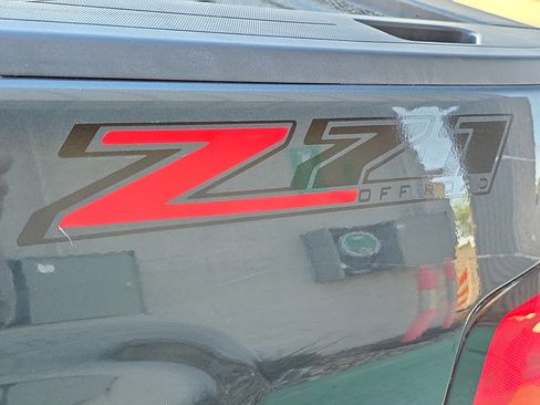 Used 2017 Chevrolet Silverado 1500 LT w/ All Star Edition image 4