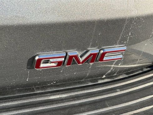 Used 2025 GMC Yukon XL Denali image 27