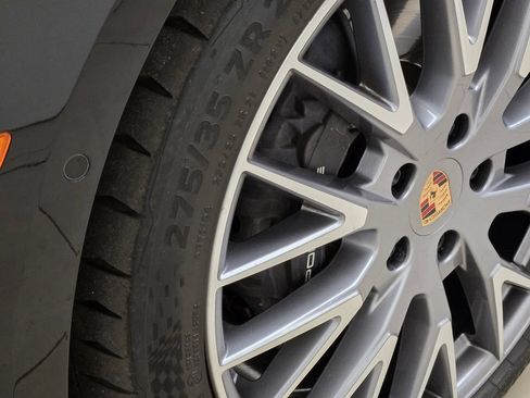 Used 2025 Porsche Panamera 4 AWD/4WD image 14