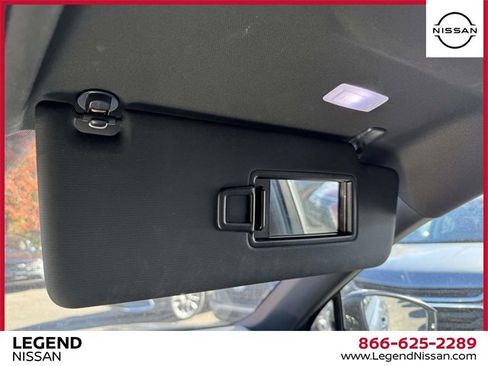 Used 2022 Volkswagen Tiguan SE R-Line image 29