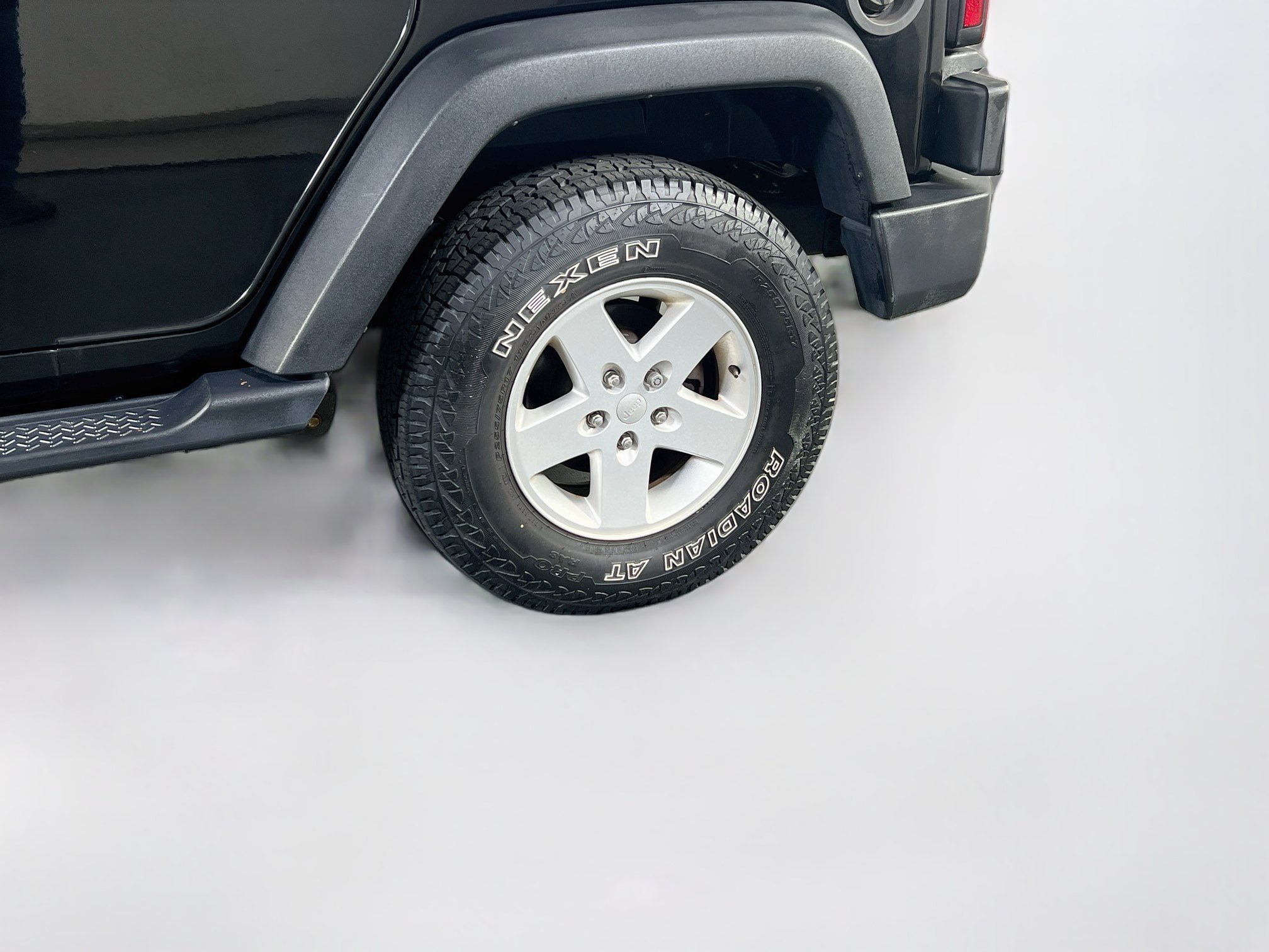 Used 2018 Jeep Wrangler Unlimited Sport S AWD/4WD image 26