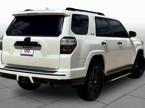 Used 2020 Toyota 4Runner Nightshade image 12