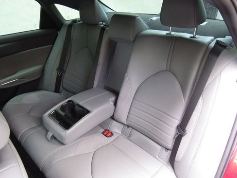Certified 2019 Toyota Avalon XSE w/ Carpet Mat Package FWD image 16