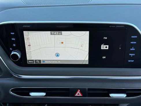 Used 2022 Hyundai Sonata Limited FWD image 13