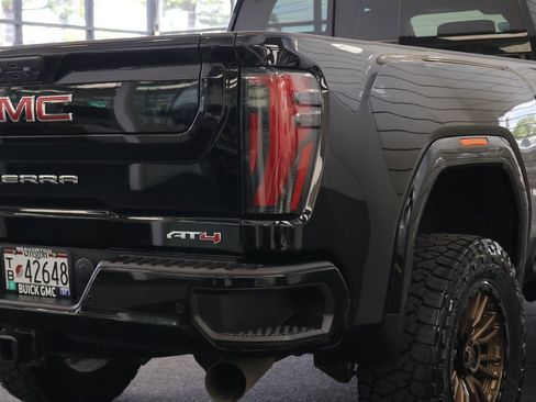 Used 2024 GMC Sierra 3500 AT4 w/ AT4 Premium Plus Package AWD/4WD image 14