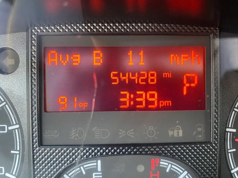 Used 2018 RAM ProMaster 2500 FWD image 12