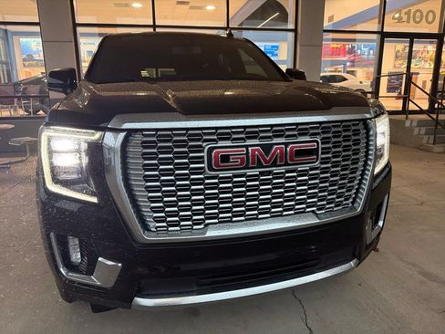 Used 2022 GMC Yukon Denali AWD/4WD image 8
