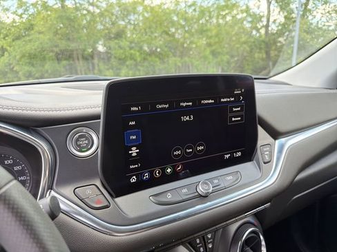 Certified 2024 Chevrolet Blazer LT w/ Convenience Package FWD image 23