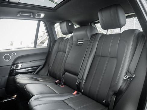 Used 2017 Land Rover Range Rover HSE AWD/4WD image 14