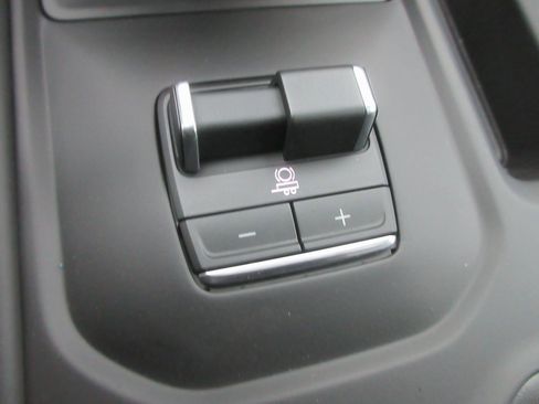 New 2026 GMC Sierra 1500 AT4X image 21