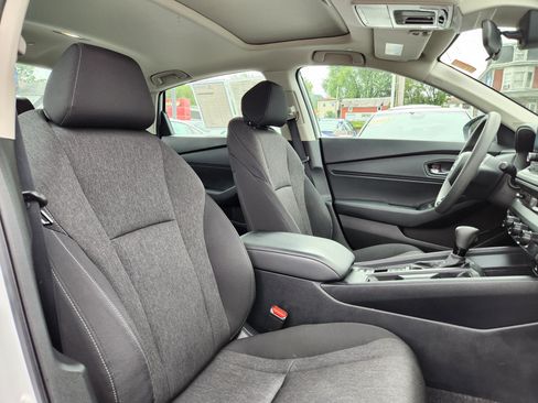 Certified 2023 Honda Accord EX image 16