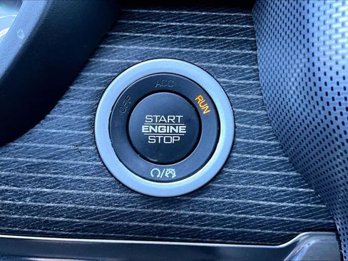 Used 2019 RAM 1500 Limited AWD/4WD image 33