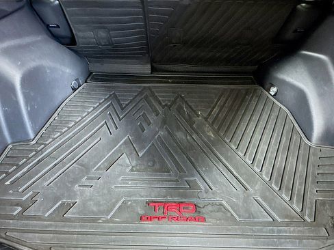 Used 2020 Toyota RAV4 TRD Off-Road image 25