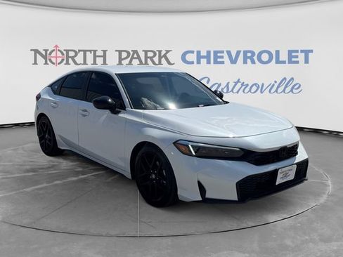 Used 2026 Honda Civic Sport image 1