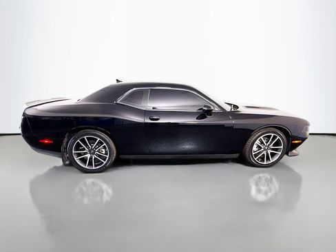 Used 2023 Dodge Challenger R/T w/ Plus Package image 11