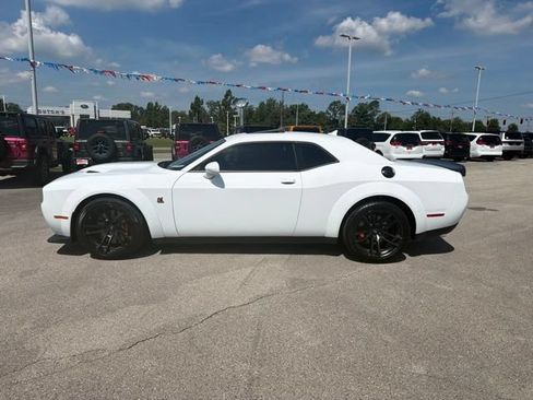 Used 2020 Dodge Challenger R/T Scat Pack RWD image 3