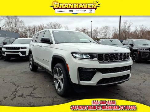 New 2026 Jeep Grand Cherokee L Limited AWD/4WD image 1