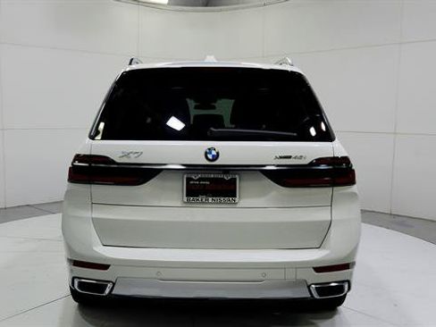 Used 2026 BMW X7 xDrive40i AWD/4WD image 7