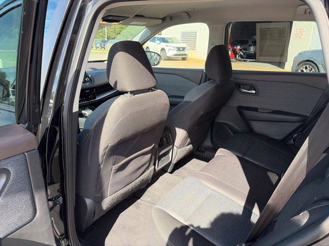 Used 2022 Nissan Rogue SV AWD/4WD image 20