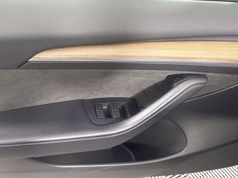 Used 2023 Tesla Model 3 Long Range image 15