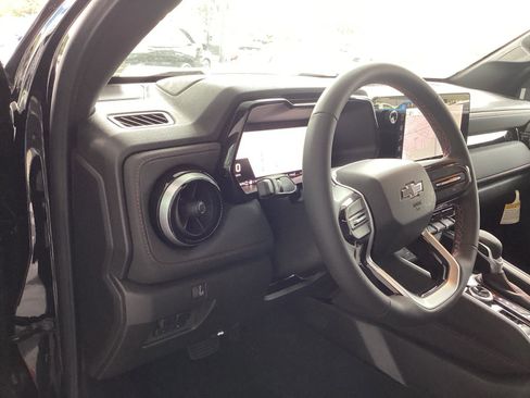 New 2025 Chevrolet Colorado Z71 w/ Technology Package image 9