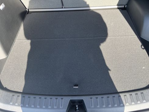 New 2026 Chevrolet Equinox LT w/ Convenience Package II image 6