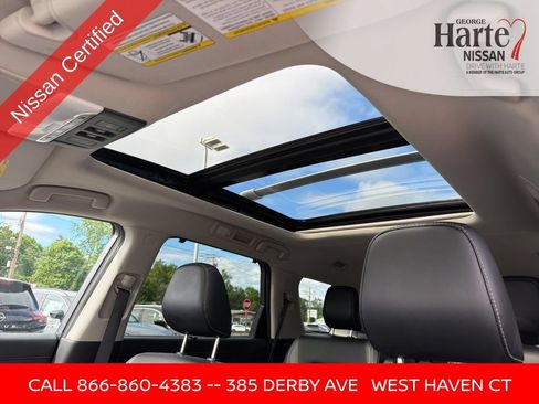 Certified 2023 Nissan Pathfinder SL w/ SL Premium Package AWD/4WD image 17