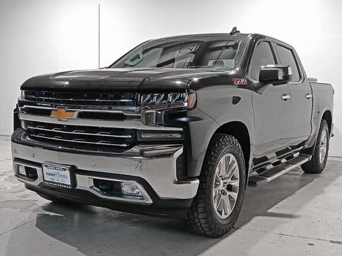 Certified 2019 Chevrolet Silverado 1500 LTZ w/ LTZ Plus Package image 3